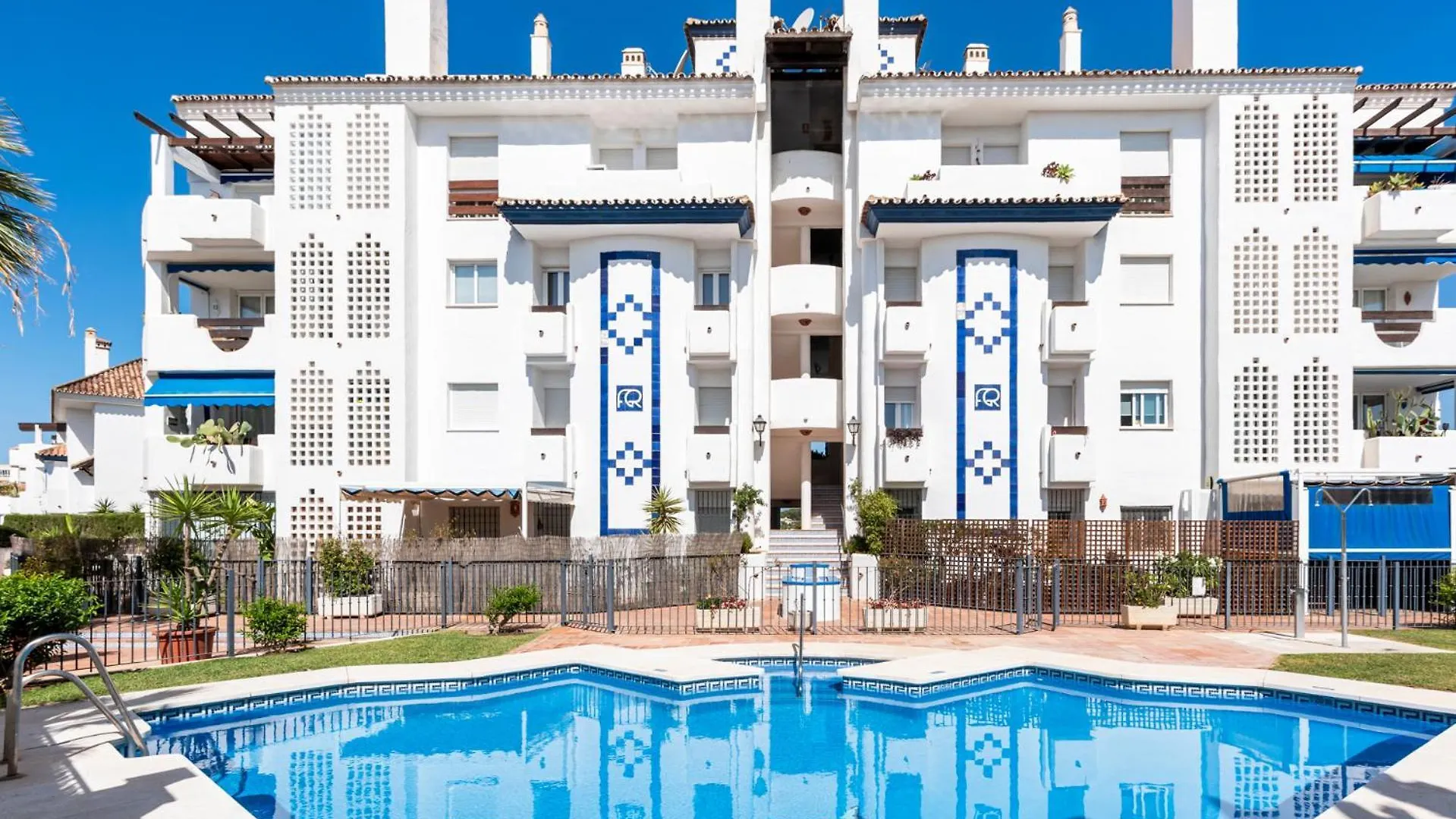 Beachside Appartement Marbella 0*,  Spain