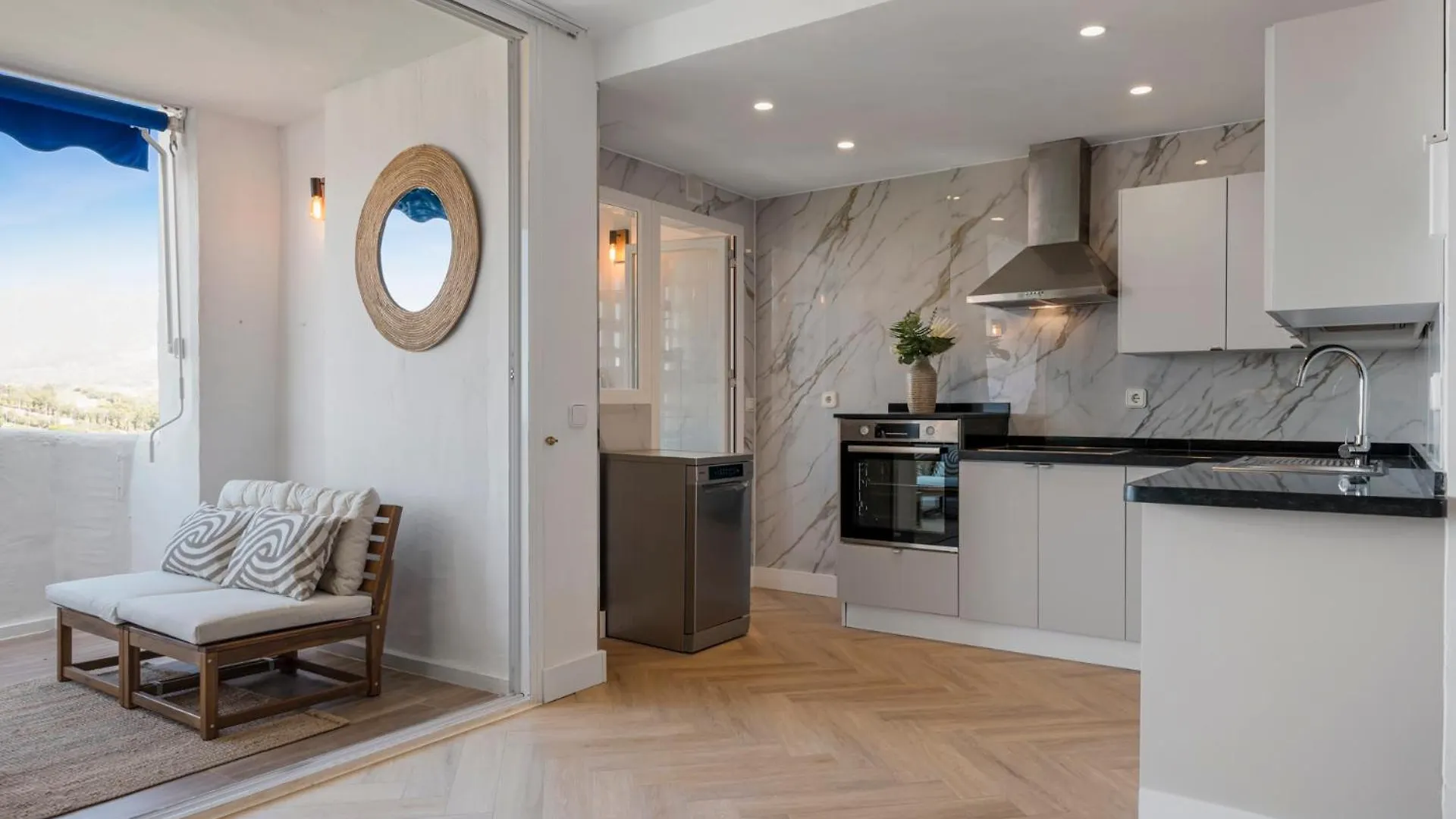 Apartment Beachside Appartement Marbella