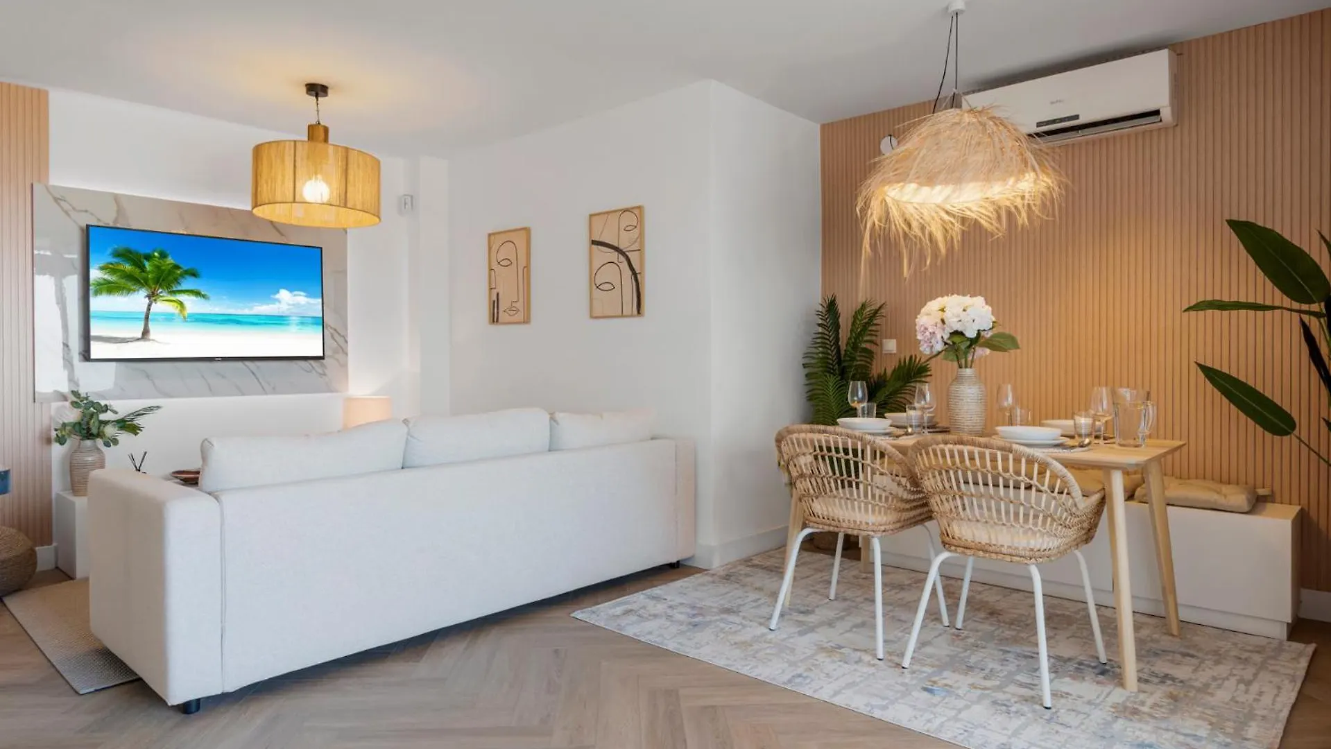 Beachside Appartement Marbella Apartment